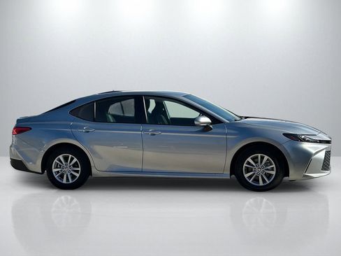 Certified 2025 Toyota Camry LE FWD image 4