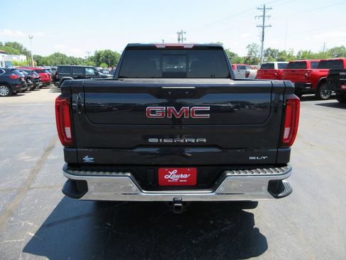 Certified 2022 GMC Sierra 1500 SLT w/ SLT Premium Plus Package AWD/4WD image 7