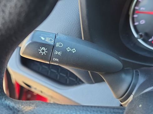 Used 2020 Toyota RAV4 LE image 34