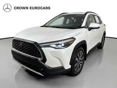 Used 2022 Toyota Corolla Cross XLE w/ Convenience Package