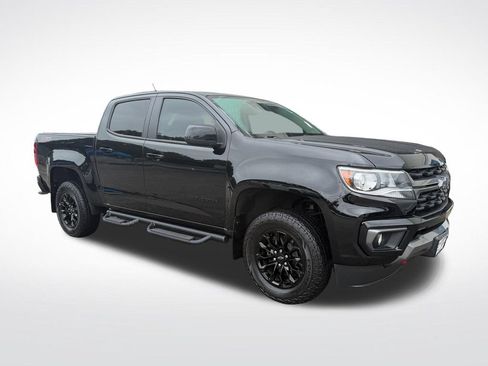 Certified 2022 Chevrolet Colorado Z71 w/ Trail Boss Package AWD/4WD image 7