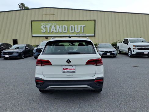Used 2022 Volkswagen Taos S w/ IQ Drive S Package FWD image 7