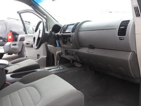Used 2007 Nissan Xterra S w/ Utility Pkg image 28
