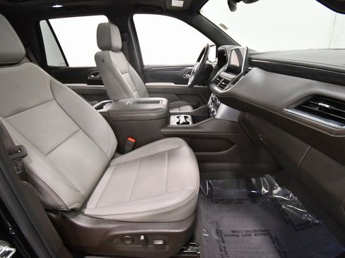 Used 2023 GMC Yukon SLT image 19