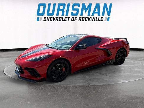 Used 2021 Chevrolet Corvette Stingray Preferred Cpe w/ Z51 Performance Package RWD image 2