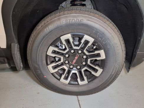 New 2026 GMC Sierra EV Elevation AWD/4WD image 5