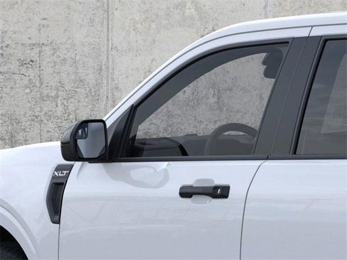 New 2025 Ford Maverick XLT w/ XLT Luxury Package image 21