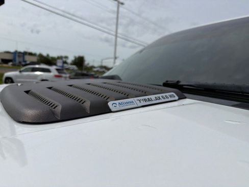 Used 2012 GMC Sierra 2500 Denali AWD/4WD image 11