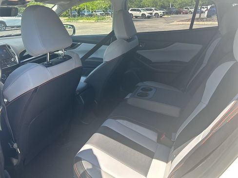 Used 2019 Subaru Crosstrek 2.0i Limited w/ Moonroof Package w/Navigation AWD/4WD image 13