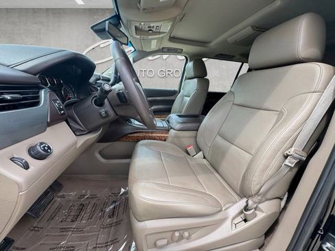 Used 2015 Chevrolet Suburban LTZ image 19