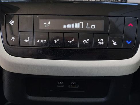 Used 2025 INFINITI QX60 Luxe AWD/4WD image 24