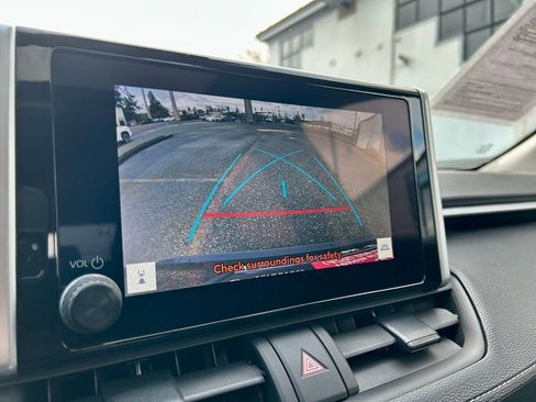 Certified 2024 Toyota RAV4 XLE w/ Convenience Package image 24