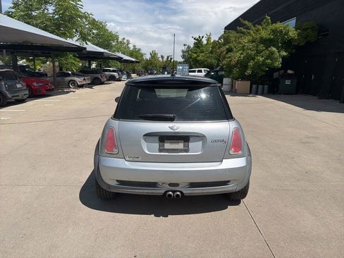 Used 2006 MINI Cooper S FWD image 4
