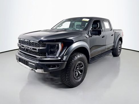 Certified 2022 Ford F150 Raptor w/ Raptor 37 Performance Package image 3