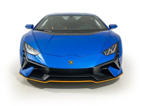 Used 2023 Lamborghini Huracan Tecnica image 11