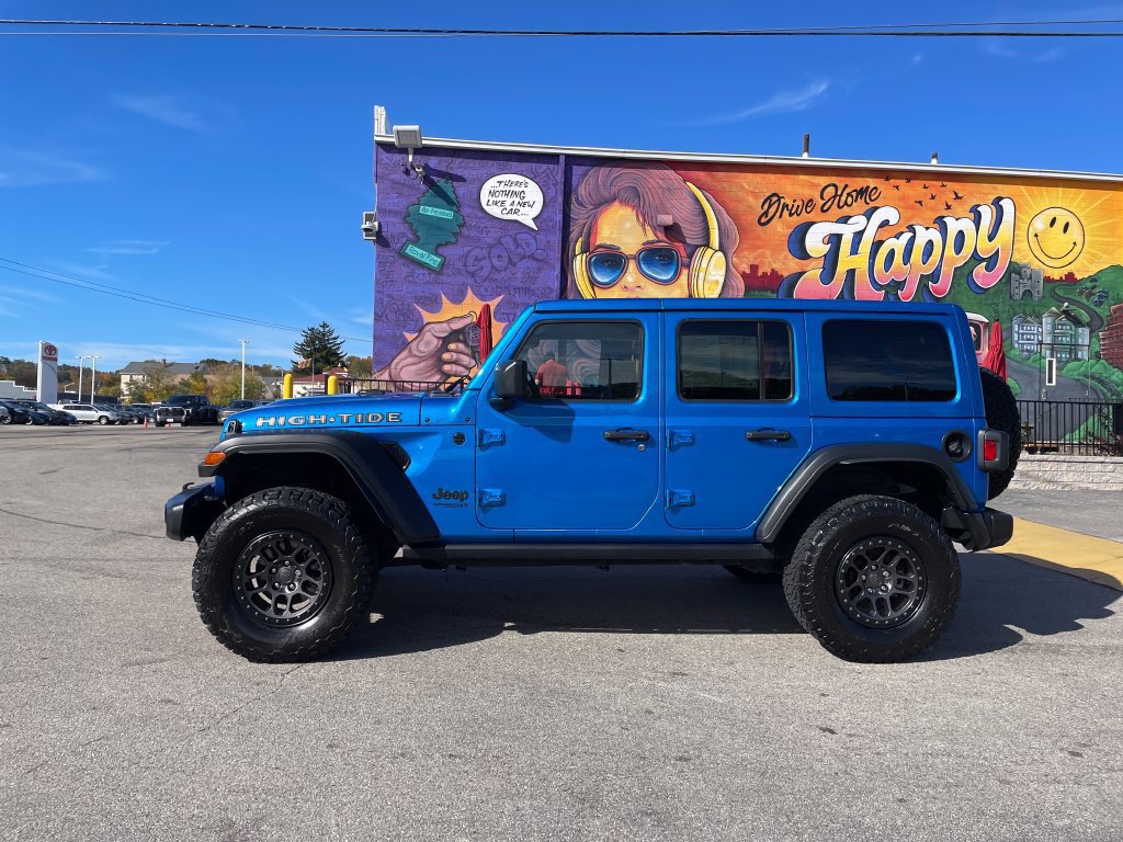 Used 2022 Jeep Wrangler Unlimited Sport AWD/4WD image 2
