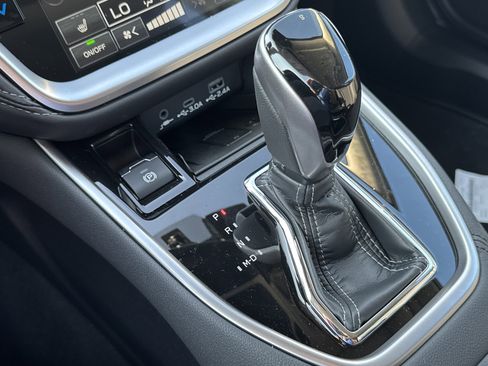 New 2025 Subaru Outback Limited image 23