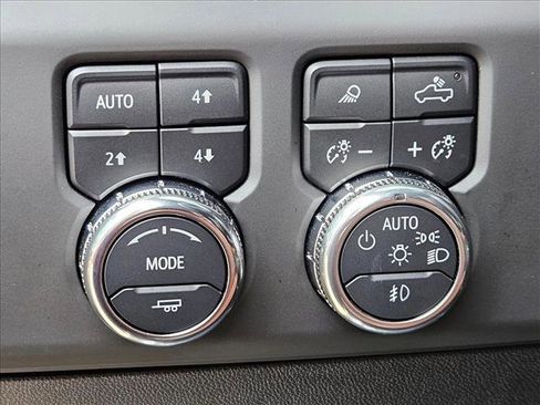 Used 2025 GMC Sierra 2500 Denali Ultimate AWD/4WD image 19