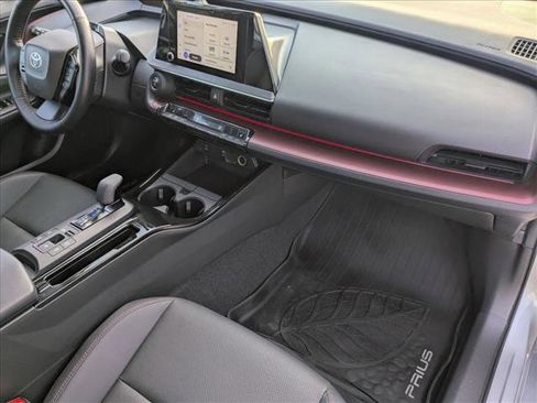 Used 2023 Toyota Prius Prime FWD image 20