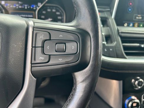 Used 2021 GMC Yukon SLT w/ Rear Media and Nav Package image 26