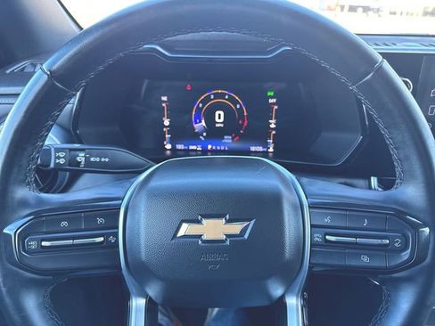 Used 2023 Chevrolet Colorado LT w/ LT Convenience Package II image 11