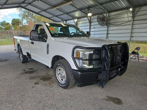 Used 2019 Ford F250 XL w/ XL Value Package image 4