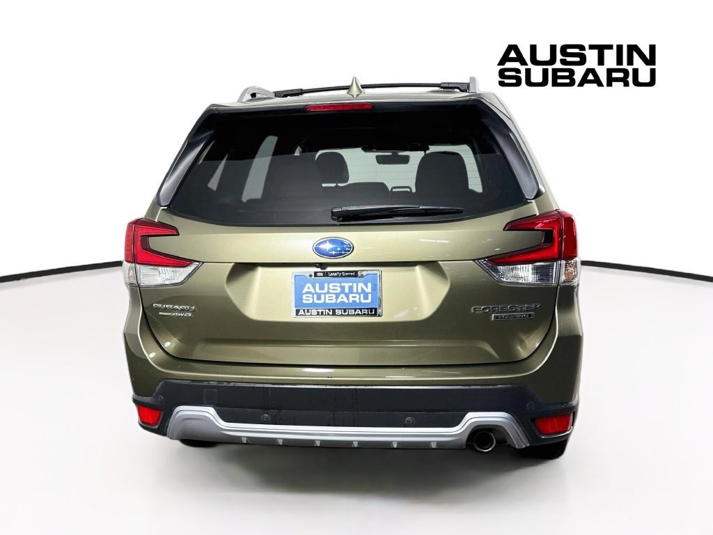 Used 2022 Subaru Forester Touring AWD/4WD image 6