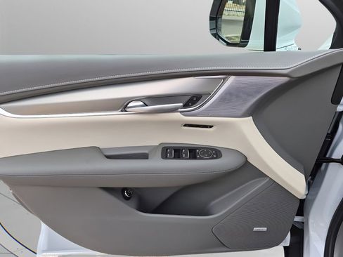 New 2026 Cadillac XT5 Premium Luxury w/ Driver Assist Package FWD image 28