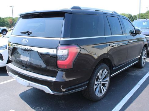 Used 2021 Ford Expedition Limited AWD/4WD image 5