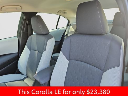 Used 2025 Toyota Corolla LE FWD image 23