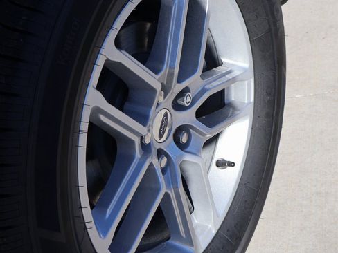 New 2026 Ford Explorer Active image 40