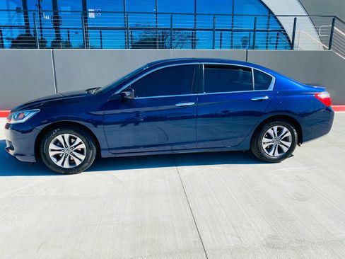 Used 2015 Honda Accord LX image 7