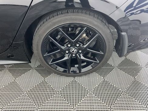 Certified 2023 Honda Civic Sport image 28