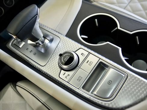 Used 2023 Genesis G70 3.3T w/ Sport Prestige Package image 17