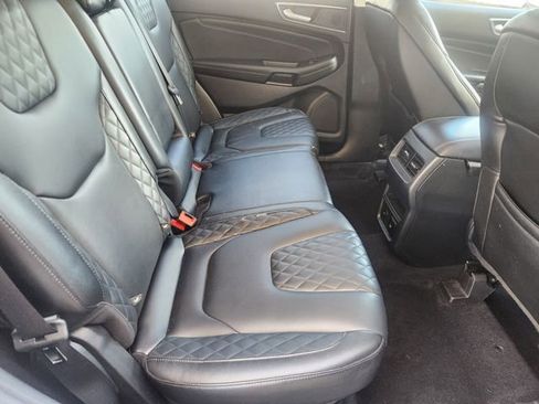 Used 2024 Ford Edge Titanium image 31