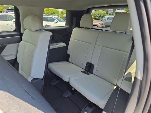 New 2026 Hyundai Santa Fe SEL image 22