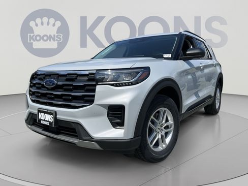 New 2026 Ford Explorer Active AWD/4WD image 1