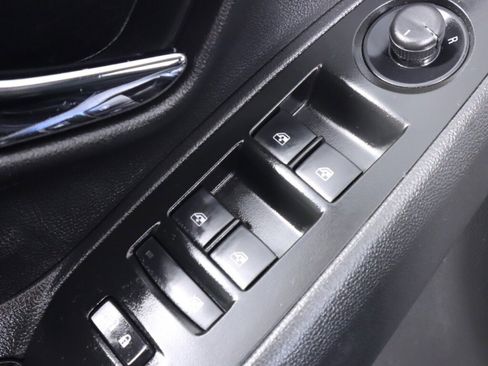 Used 2021 Chevrolet Trax LS w/ Tint and Cruise Package image 27