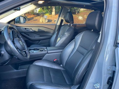 Used 2021 Nissan Rogue SL image 13