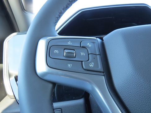 New 2026 Chevrolet Silverado 1500 LT w/ Z71 Off-Road Package image 16