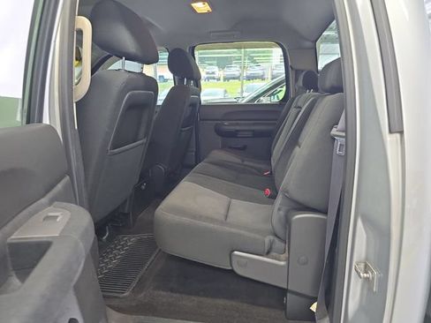 Used 2013 GMC Sierra 2500 SLE w/ SLE Preferred Package AWD/4WD image 10