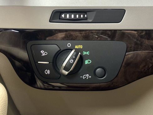 Used 2019 Audi Q7 2.0T Premium Plus AWD/4WD image 29