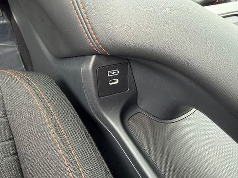 Used 2025 Honda HR-V Sport image 27