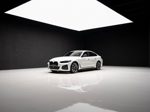 Used 2023 BMW i4 M50 w/ Premium Package image 80