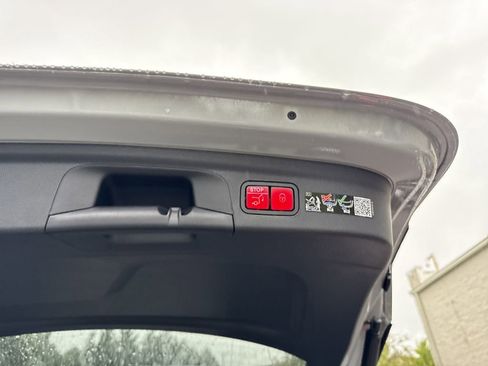 New 2026 Mercedes-Benz GLE 350 4MATIC image 16