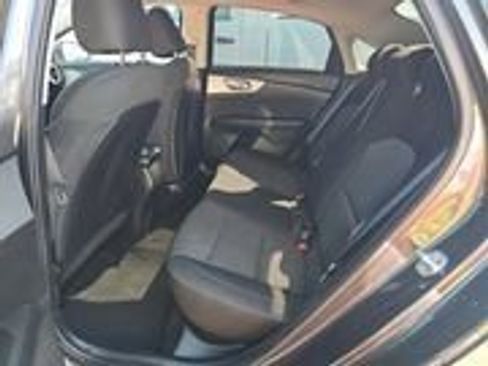 Used 2023 Kia Forte LXS image 19