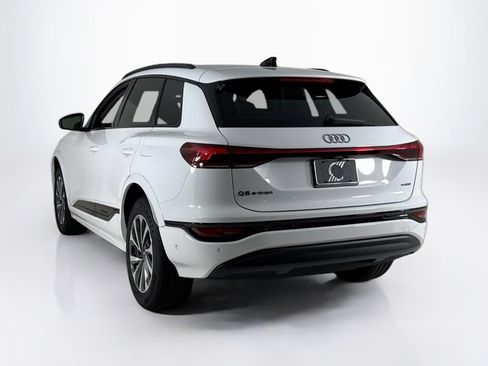 New 2027 Audi Q6 e-tron Premium AWD/4WD image 3