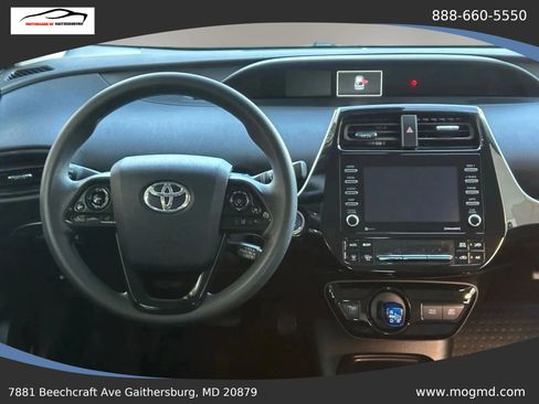 Used 2022 Toyota Prius L Eco FWD image 23