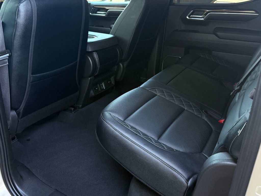 Used 2023 GMC Sierra 1500 Elevation AWD/4WD image 34