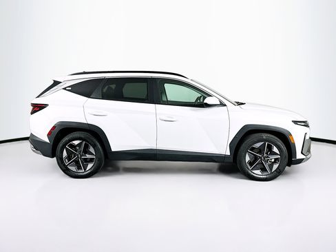 Used 2025 Hyundai Tucson SEL FWD image 10